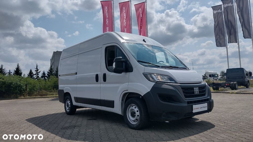 Fiat Ducato furgon L2H2 – 3,3t salon PL – ASO – czujniki – drzwi 180 - 2