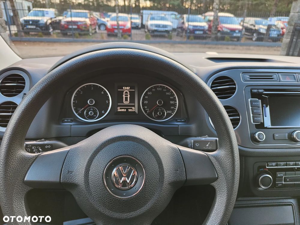 Volkswagen Tiguan 2.0 TDI DPF BlueMotion Technology Trend & Fun - 18