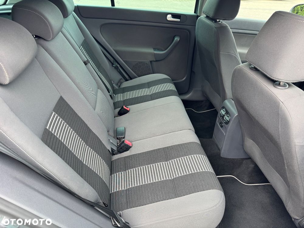 Volkswagen Golf Plus 1.6 United - 11