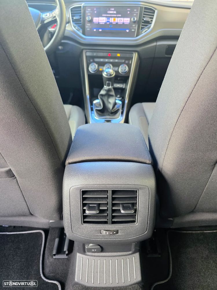 VW T-Roc 1.0 TSI Style - 44