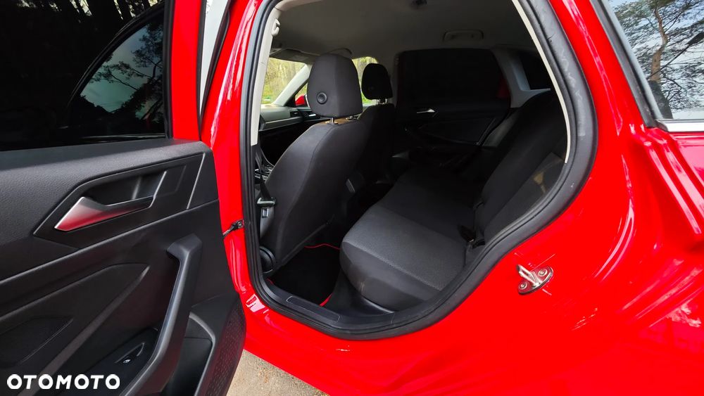 Volkswagen Jetta - 29