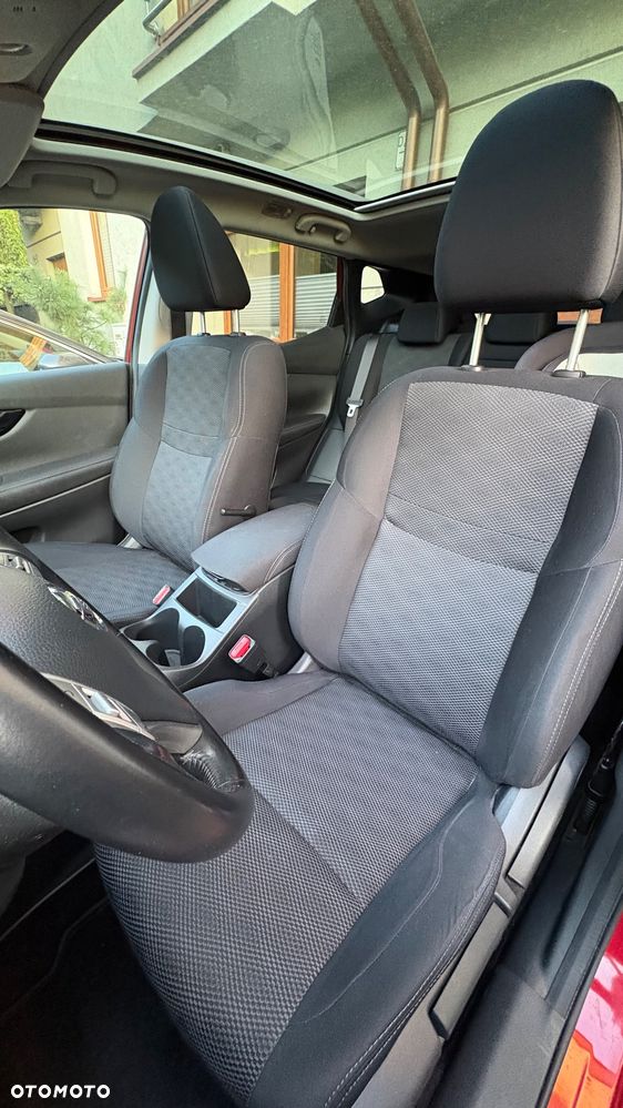 Nissan Qashqai - 14