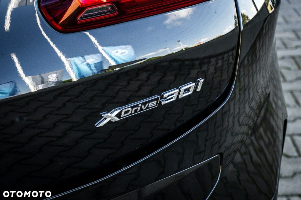 BMW X4 - 11