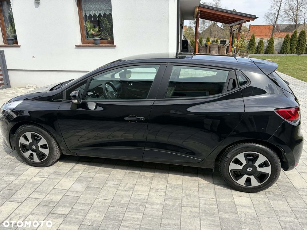 Renault Clio 1.2 16V 75 Collection - 2