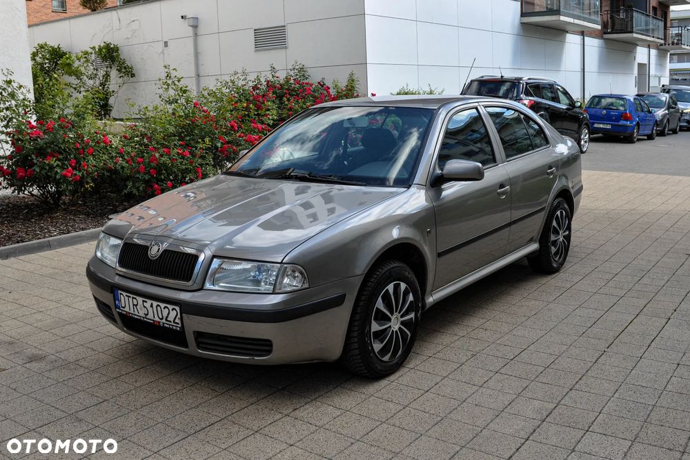 Skoda Octavia - 1