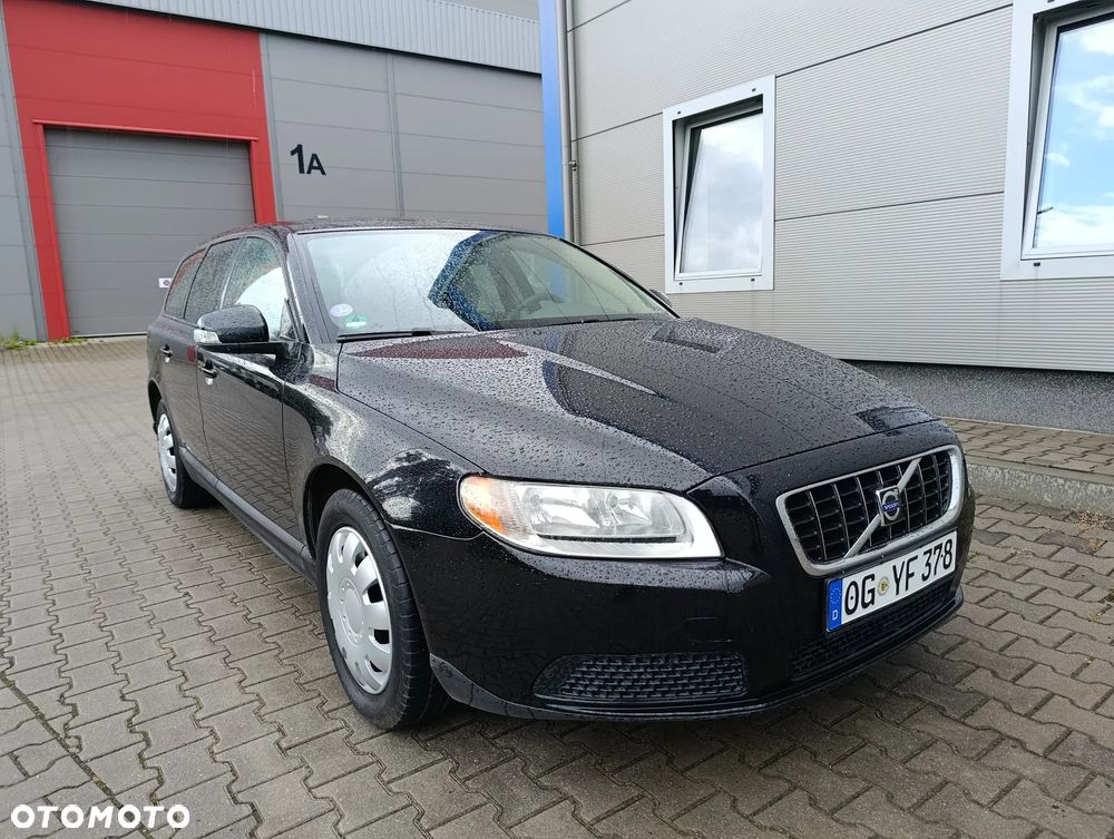 Volvo V70 2.0 - 16