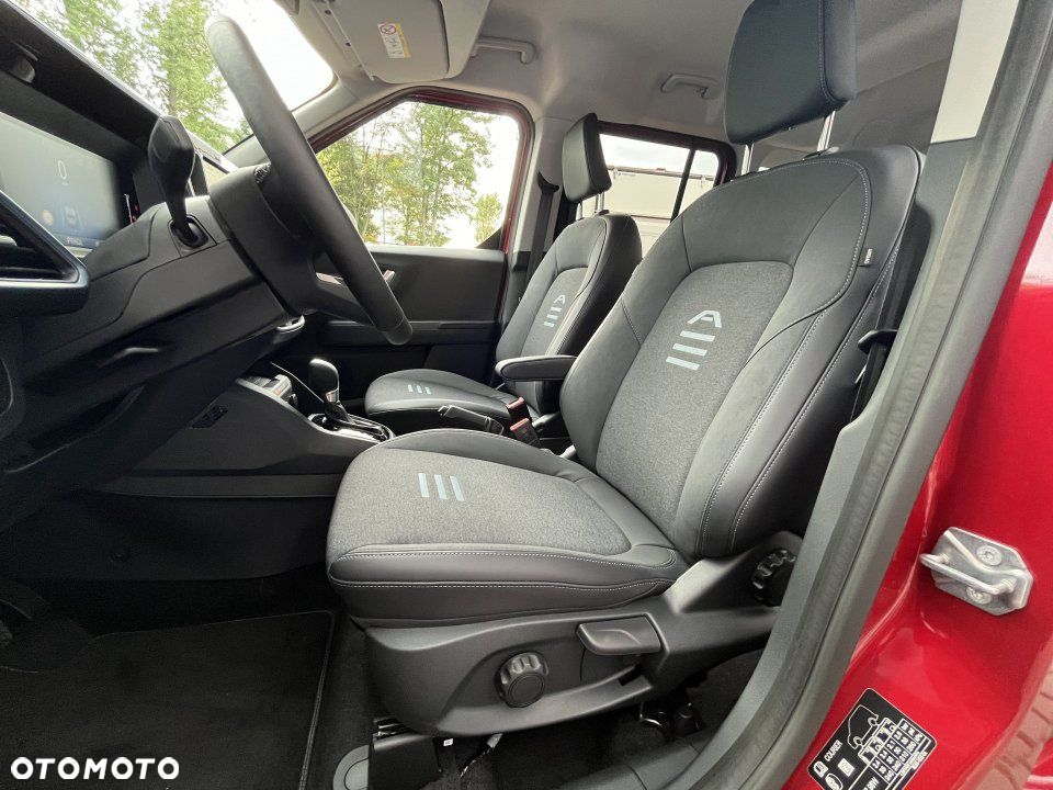 Ford Tourneo Courier - 11