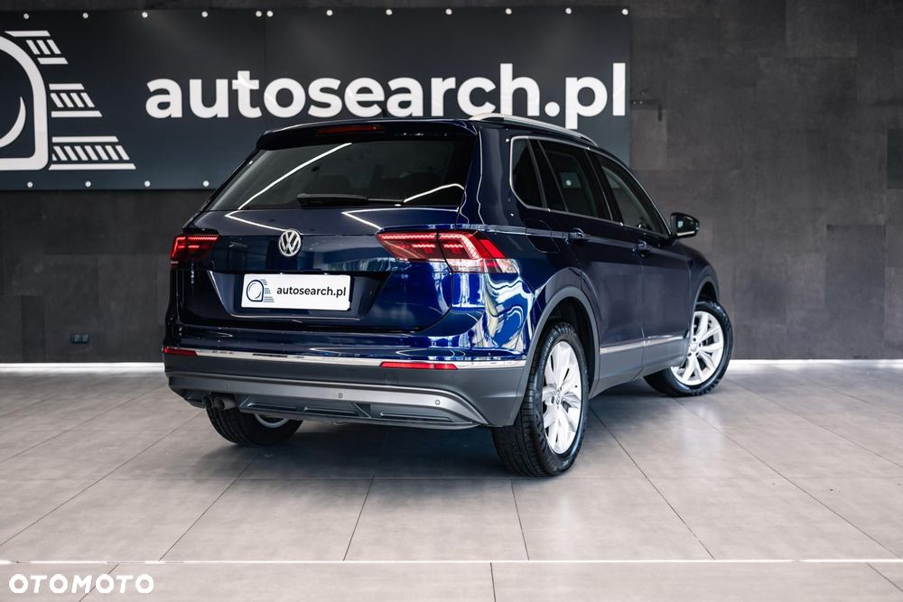 Volkswagen Tiguan - 5