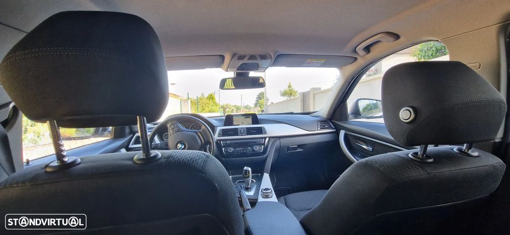 BMW 318 d Aut. Advantage - 16