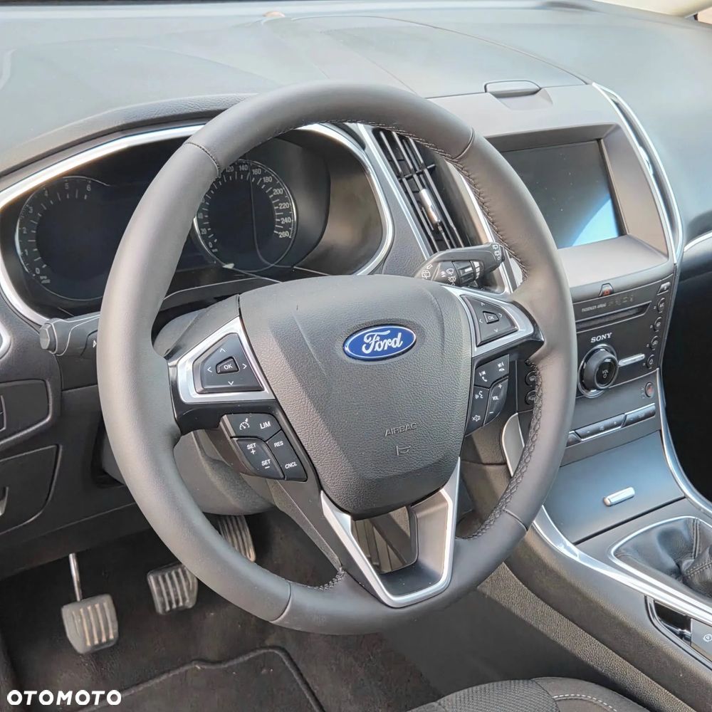 Ford S-Max 2.0 TDCi Titanium - 23
