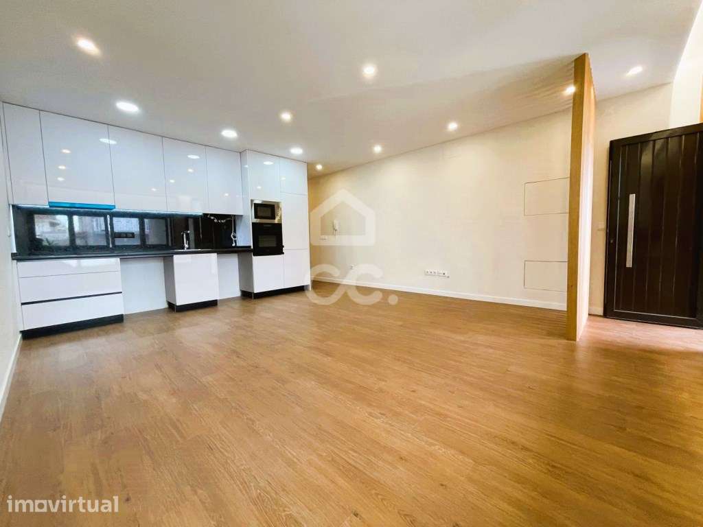 Apartamento T2 em Vila do Conde a 500 metros da Praia - Grande imagem: 3/22