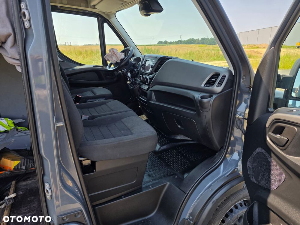 Iveco 35S18 - 9