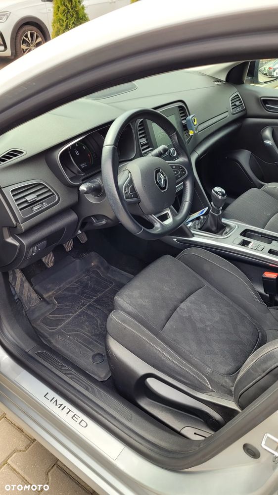 Renault Megane 1.3 TCe FAP Limited - 8