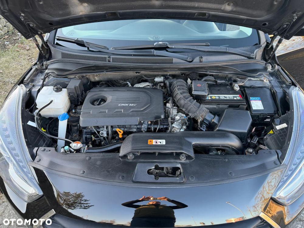 Hyundai i40 1.7 CRDi Premium - 19