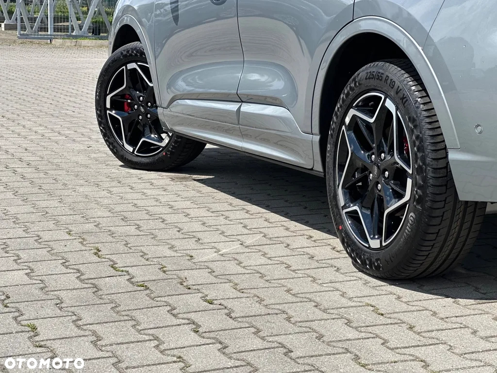Ford Kuga 2.5 FHEV AWD ST-Line X eCVT - 31