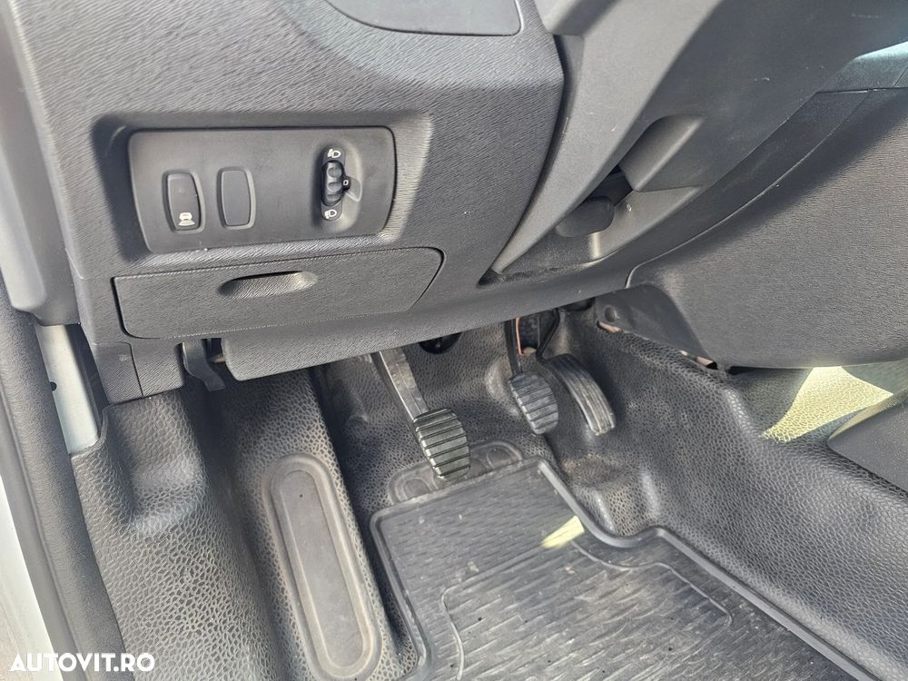 Renault Kangoo - 16