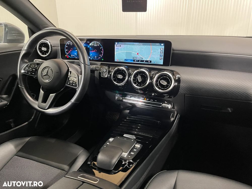 Mercedes-Benz CLA 200 7G-DCT - 8