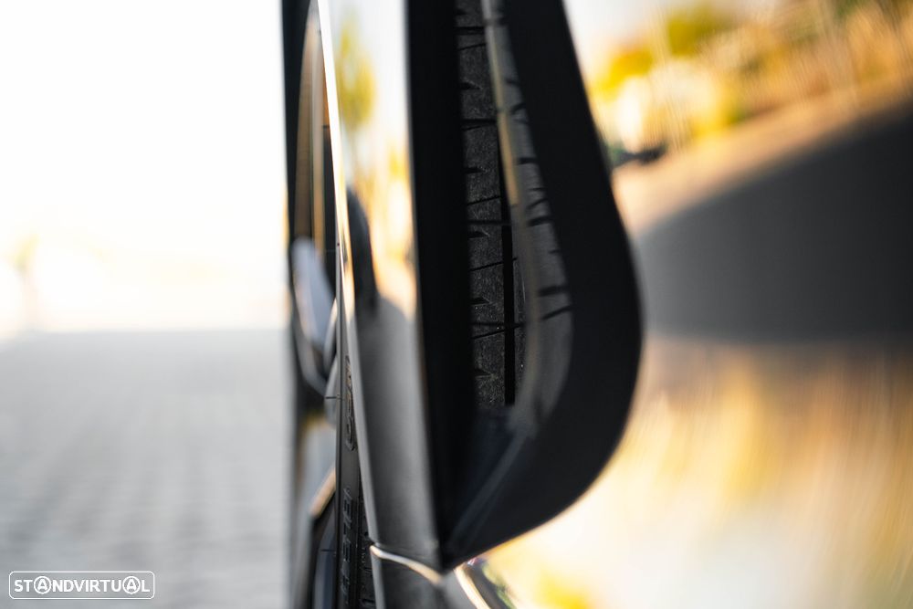 Porsche Taycan 4S - 22