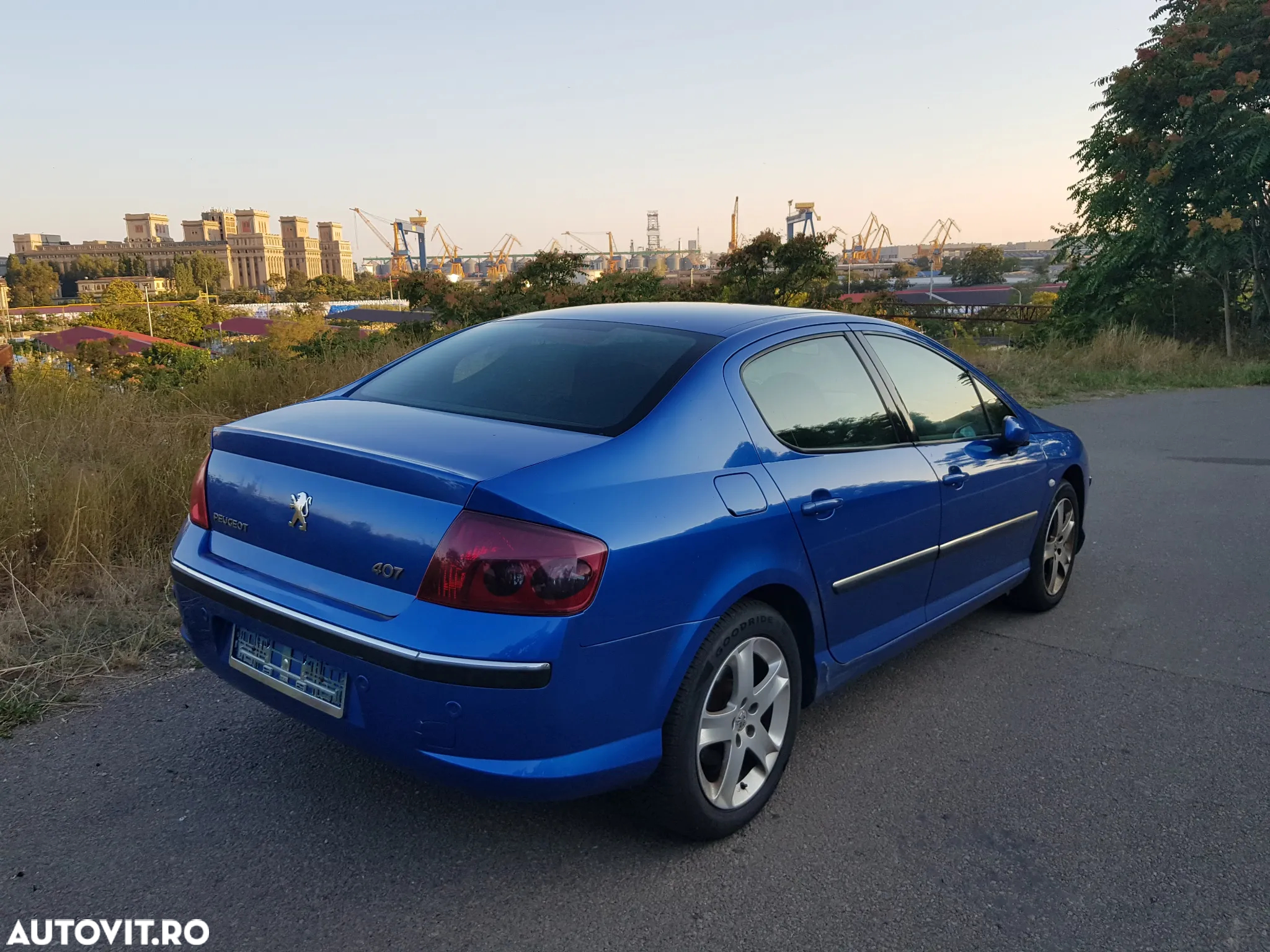 Peugeot 407 HDi 135 Automatik Premium - 25