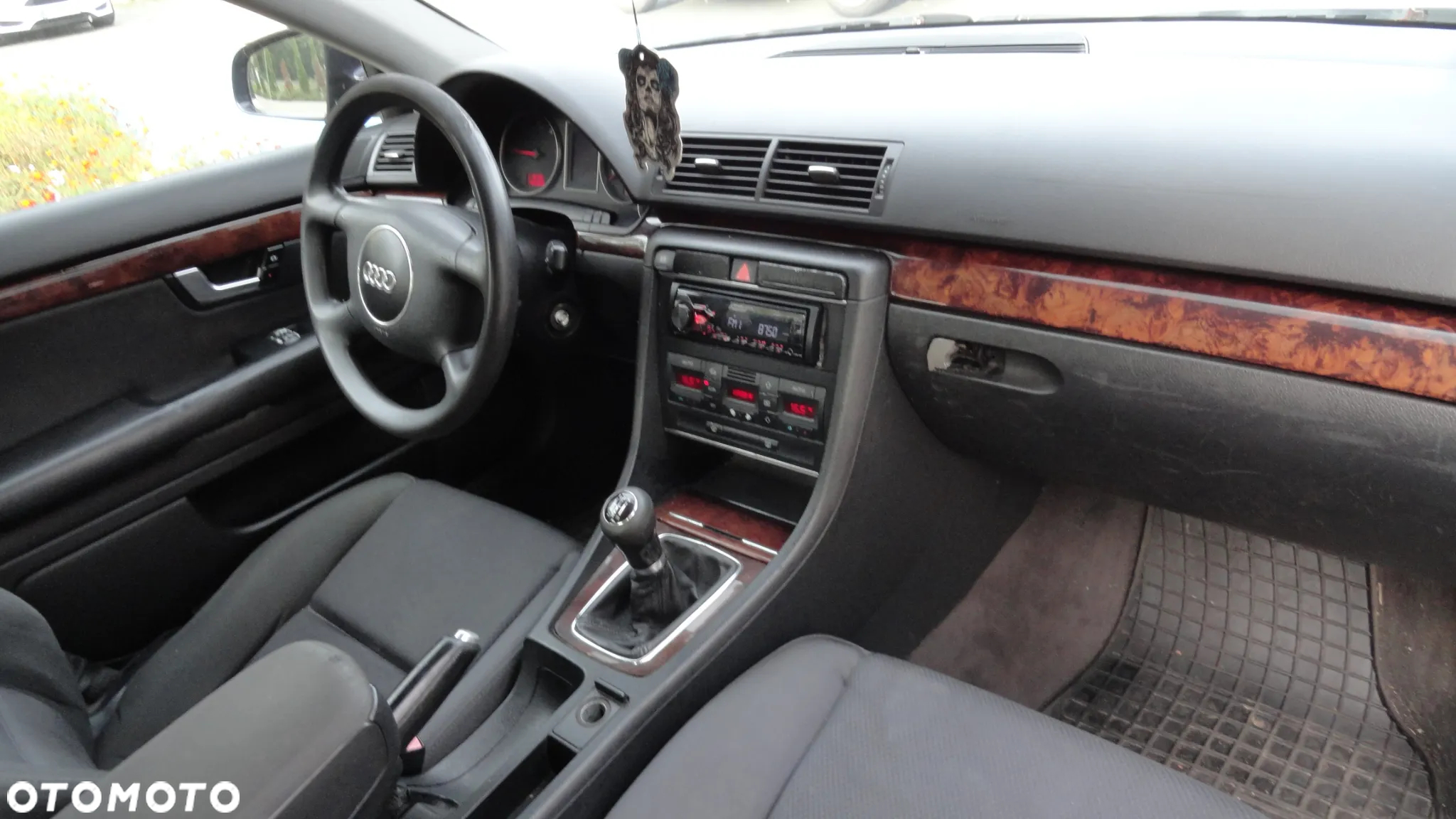 Audi A4 - 12