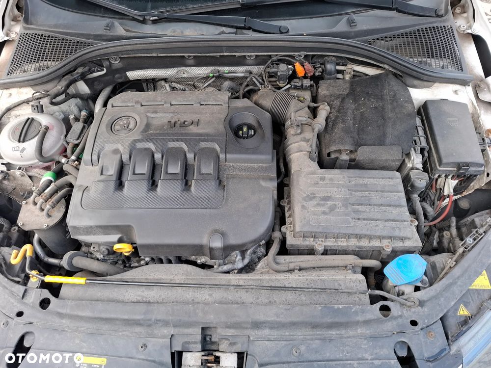 Skoda Octavia 2.0 TDI RS - 11
