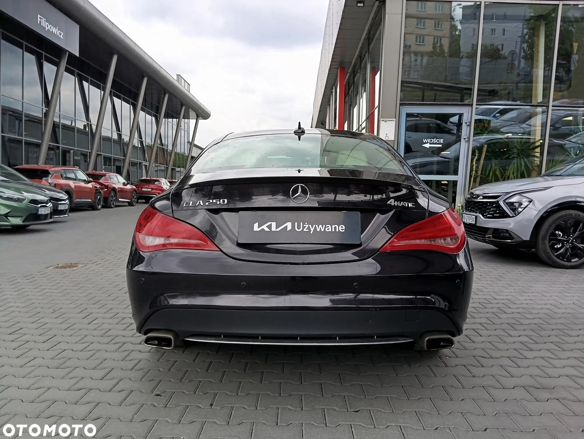 Mercedes-Benz CLA 250 4-Matic - 6