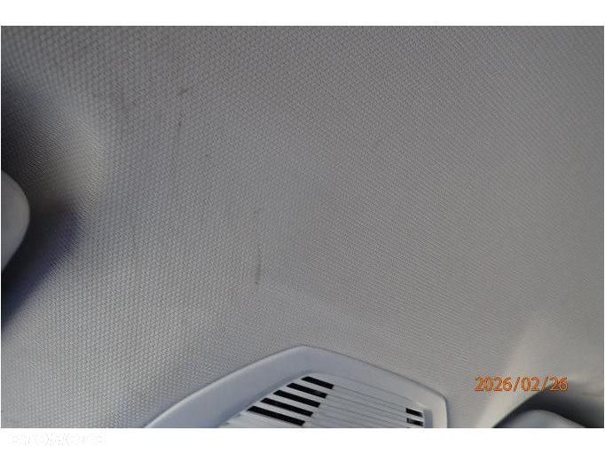 Peugeot 3008 1.6 BlueHDi Allure S&S EAT6 - 36