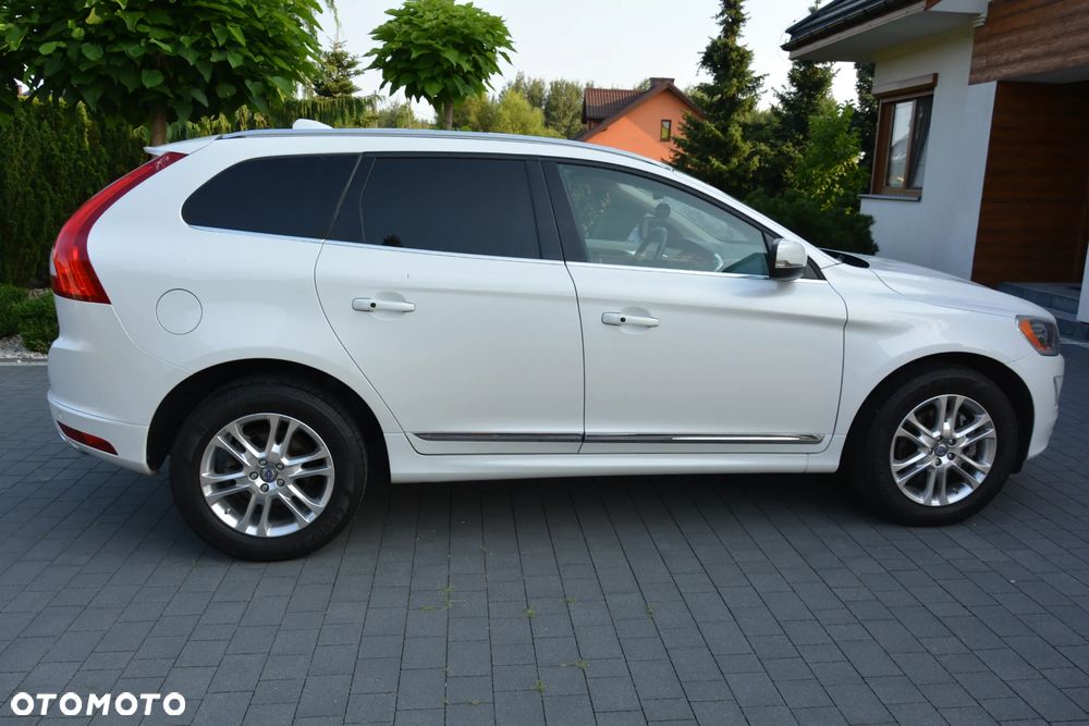 Volvo XC 60 - 6