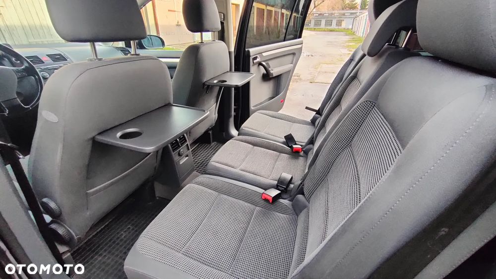 Volkswagen Touran 1.9 TDI - 27