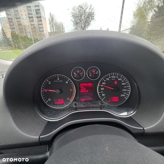 Audi A3 Sportback - 7