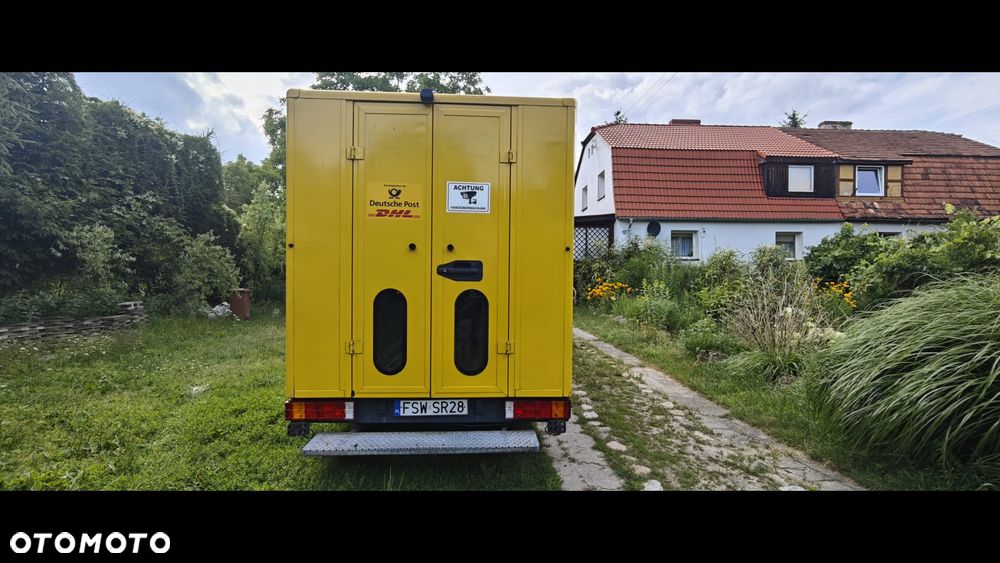 Mercedes-Benz SPRINTER - 17