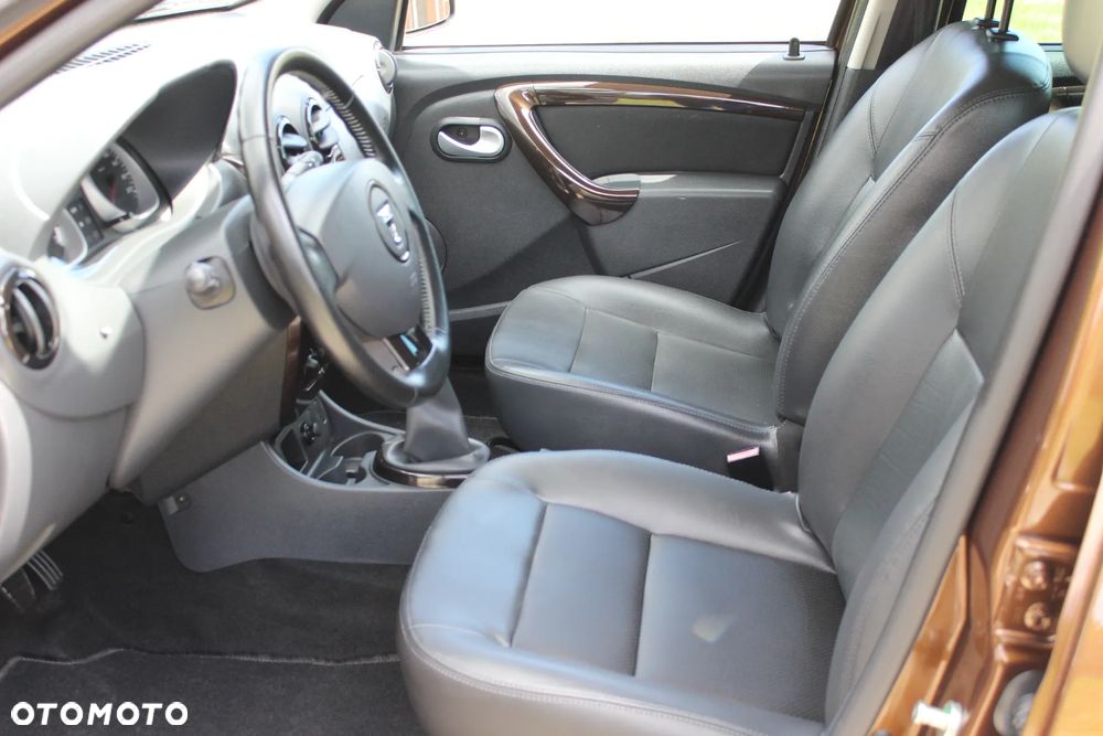 Dacia Duster 1.6 16V 105 4x2 Laureate - 28