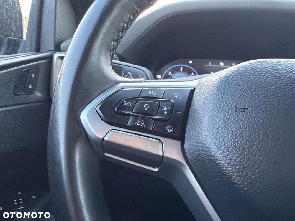 Volkswagen Amarok - 35