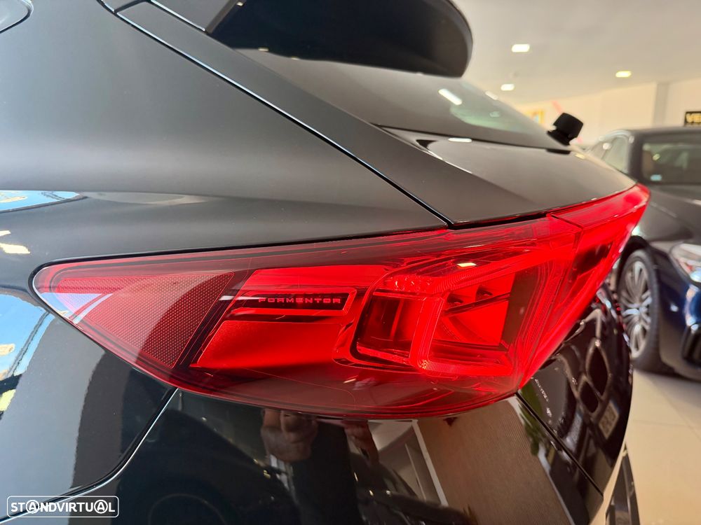 Cupra Formentor 1.4 e-Hybrid Sport DSG - 26