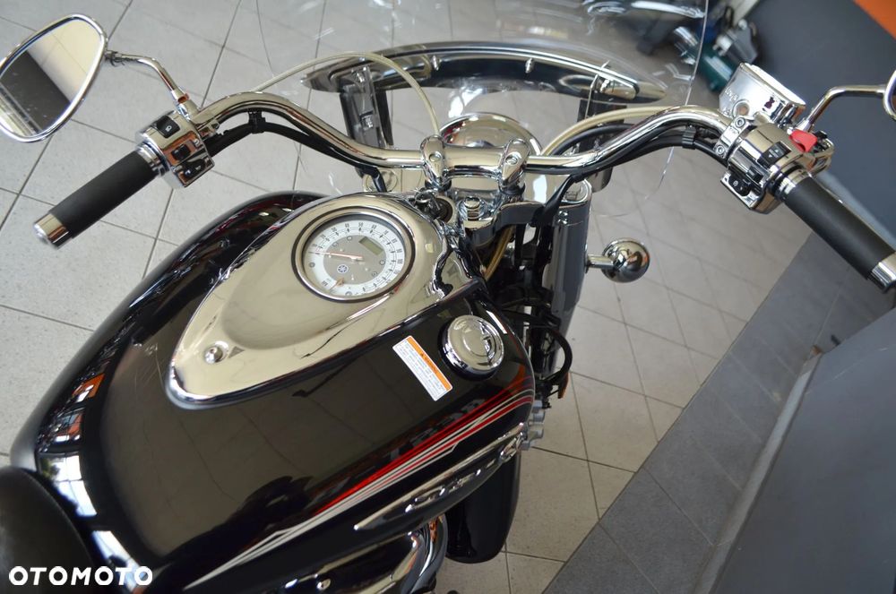 Yamaha Road Star - 35