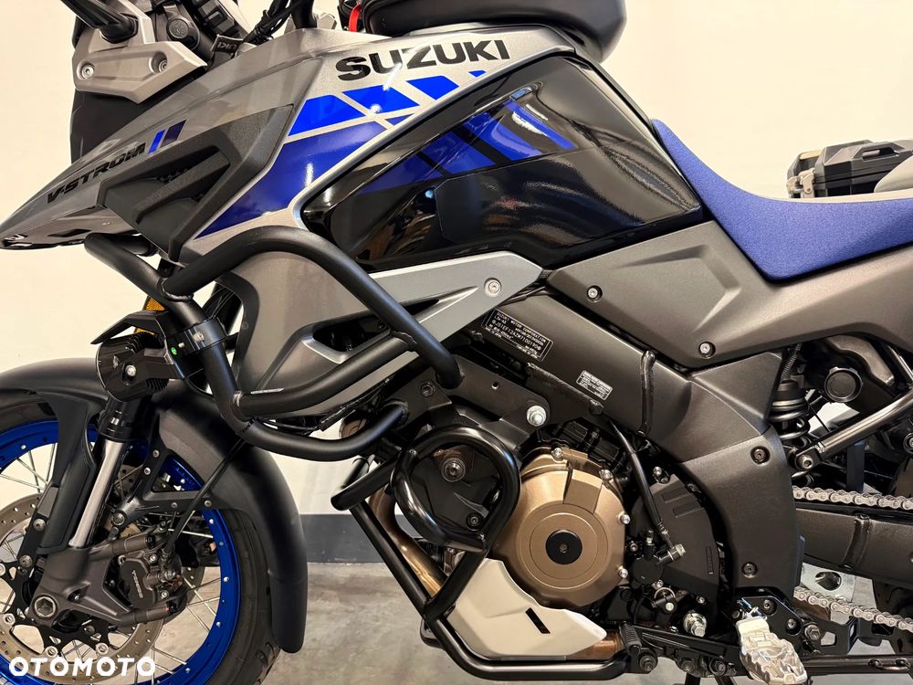 Suzuki V-STROM - 13