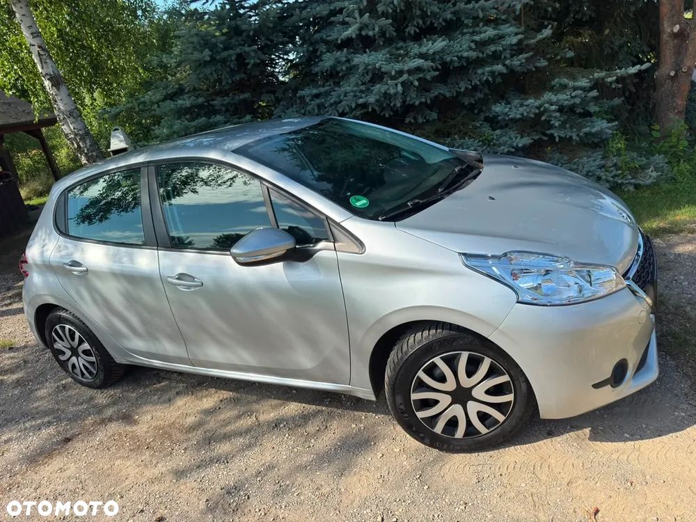 Peugeot 208 - 20