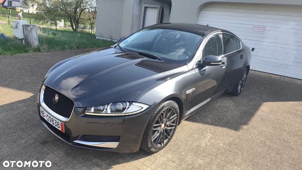 Jaguar XF 3.0 V6 S Premium Luxury - 32