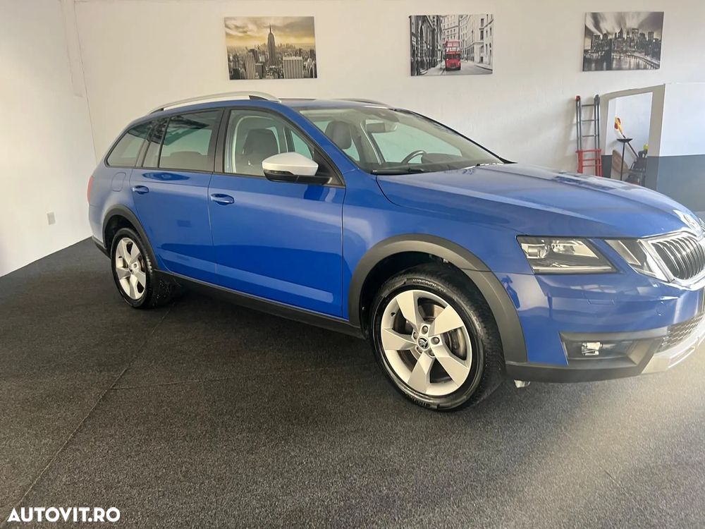 Skoda Octavia Combi Diesel 2.0 TDI 4X4 DSG Scout - 3