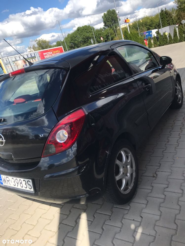 Opel Corsa 1.2 16V - 2