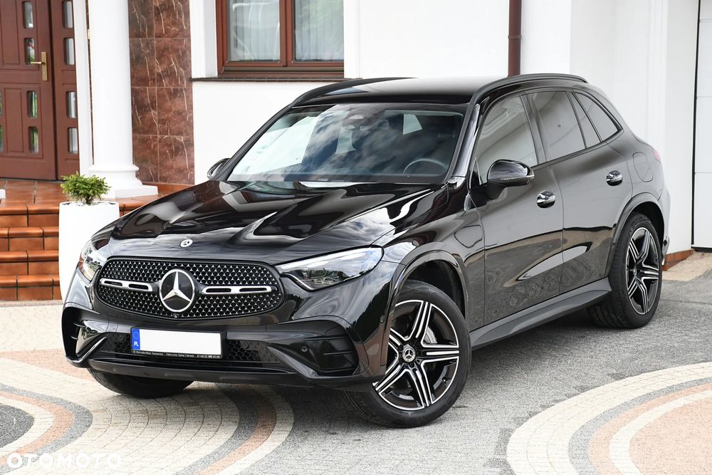 Mercedes-Benz GLC 300 e PHEV 4-Matic AMG Line - 2