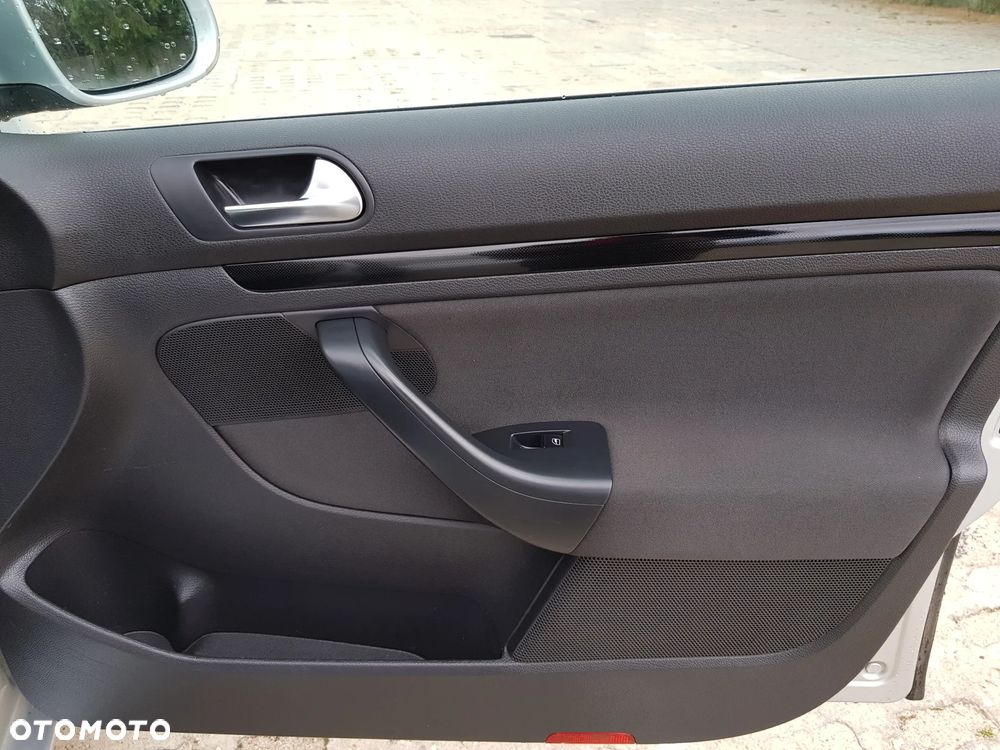 Volkswagen Golf 1.4 TSI Team - 12