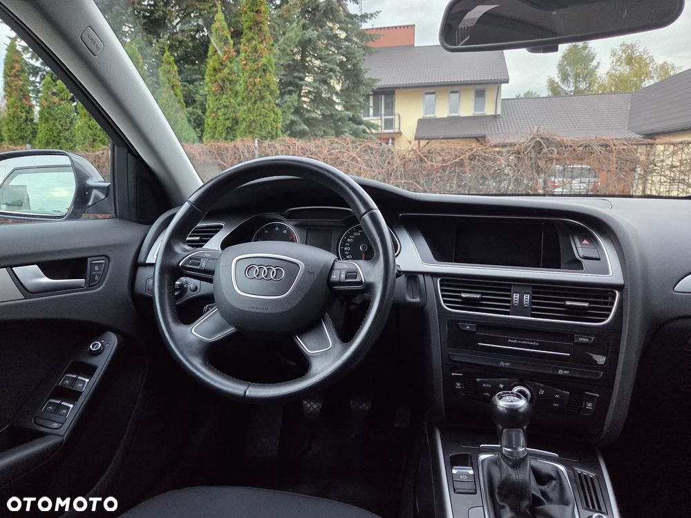 Audi A4 Avant 1.8 TFSI S line Sportpaket - 7