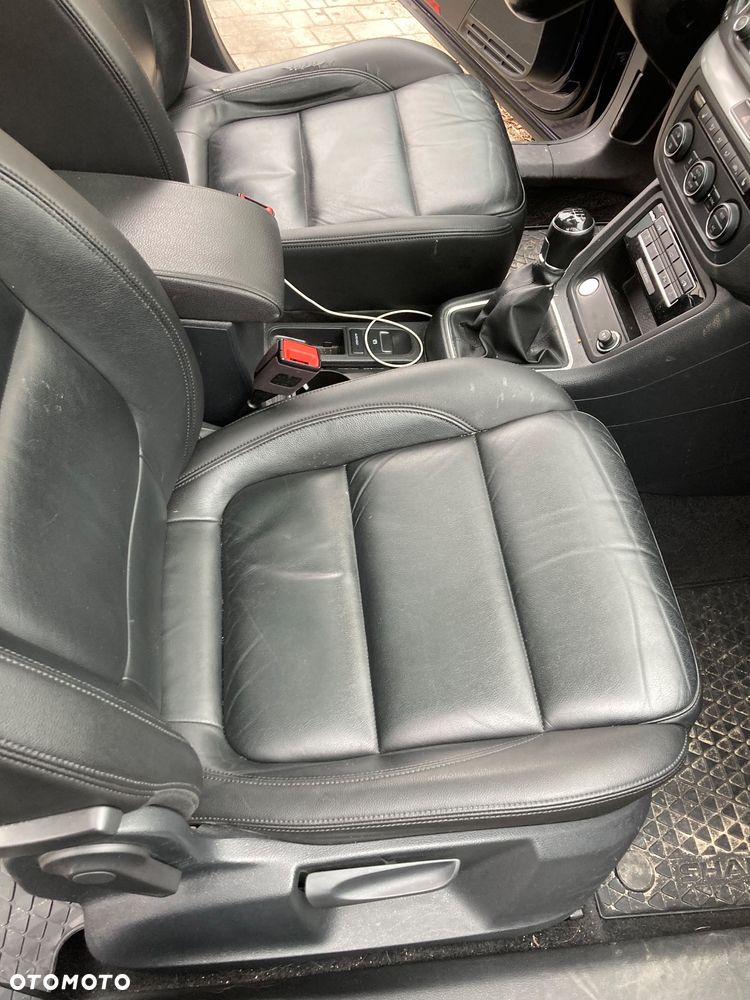 Volkswagen Sharan 2.0 TDI (BlueMotion Technology) Trendline - 29
