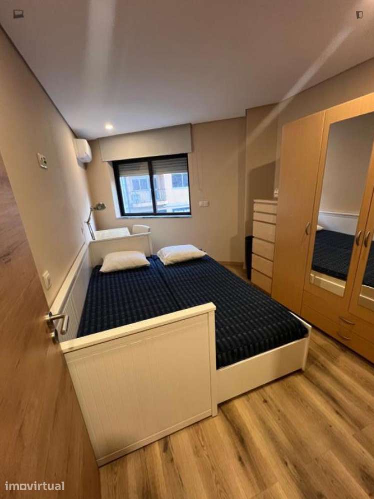 Apartamento com 2 quartos - localizado em São Vítor Braga - Grande imagem: 2/16