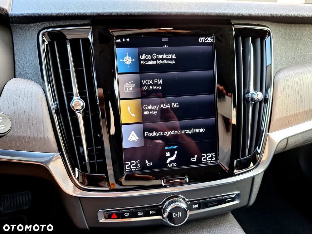Volvo V90 Cross Country B5 D AWD Pro - 35