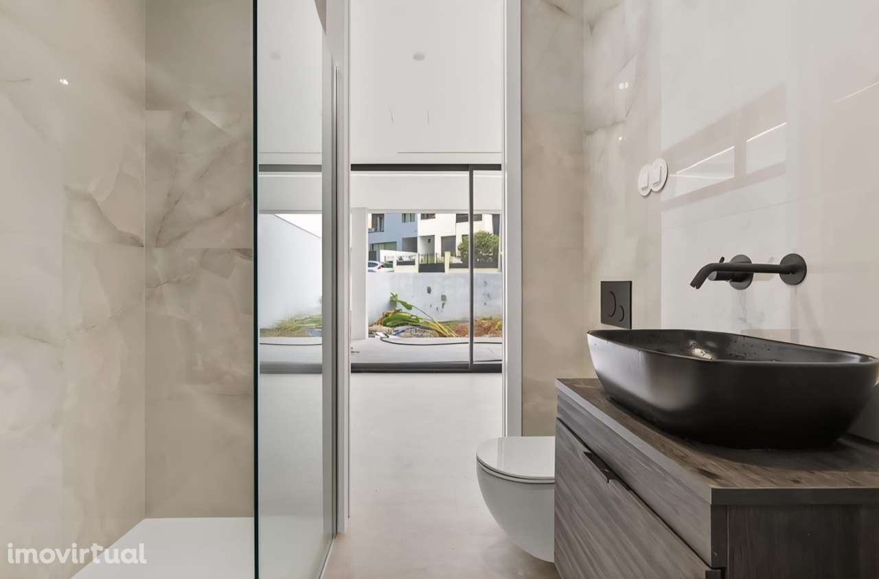 Vila Nova de Gaia: Moderna T5 pronta c/ piscina e vista mar - Grande imagem: 5/21