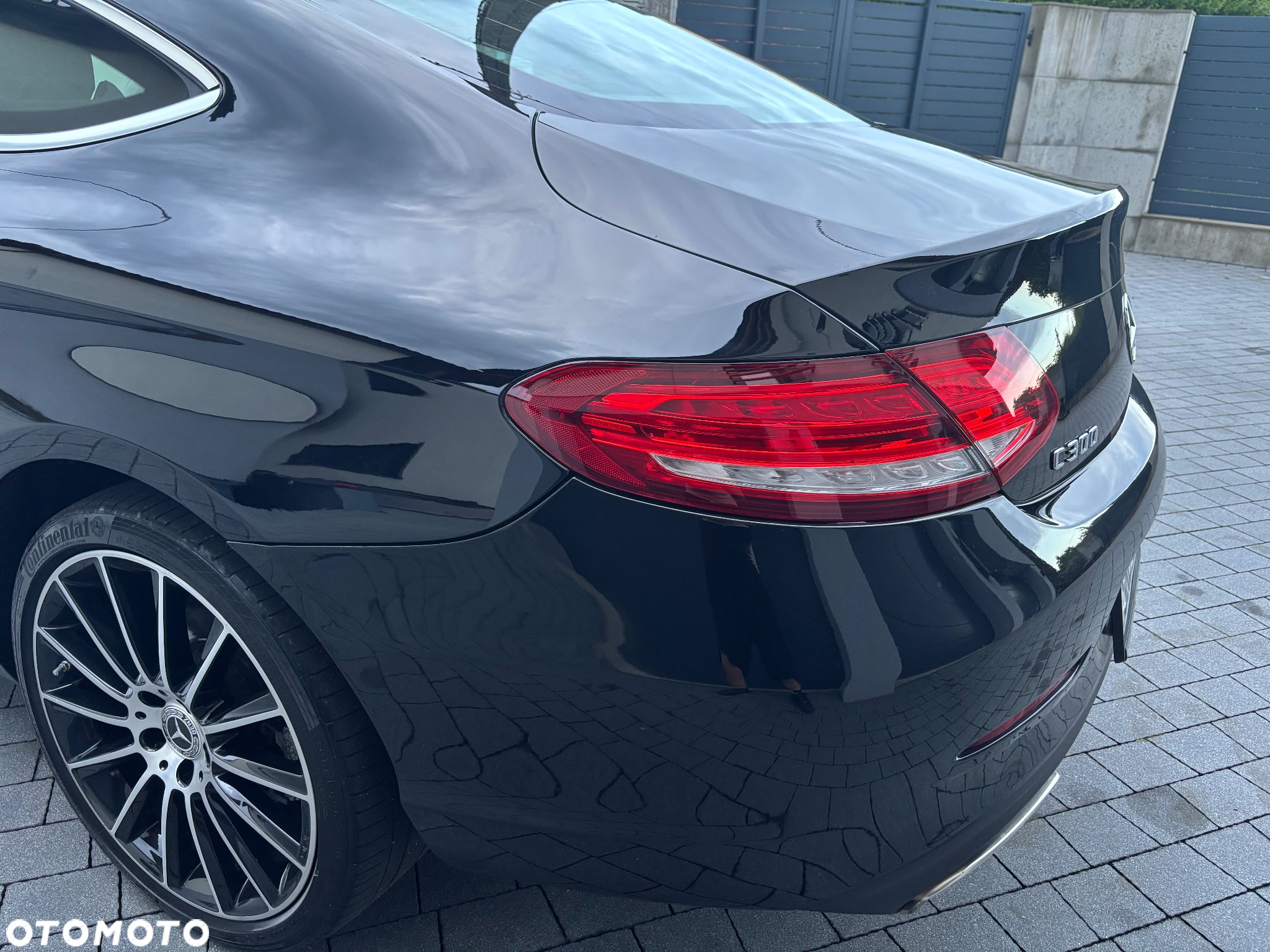 Mercedes-Benz Klasa C 300 Coupe 7G-TRONIC AMG Line - 18