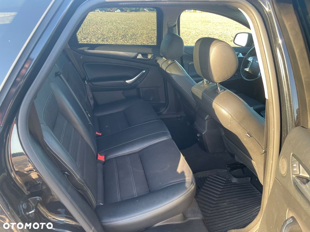 Ford Mondeo 2.0 TDCi Champions Edition - 9