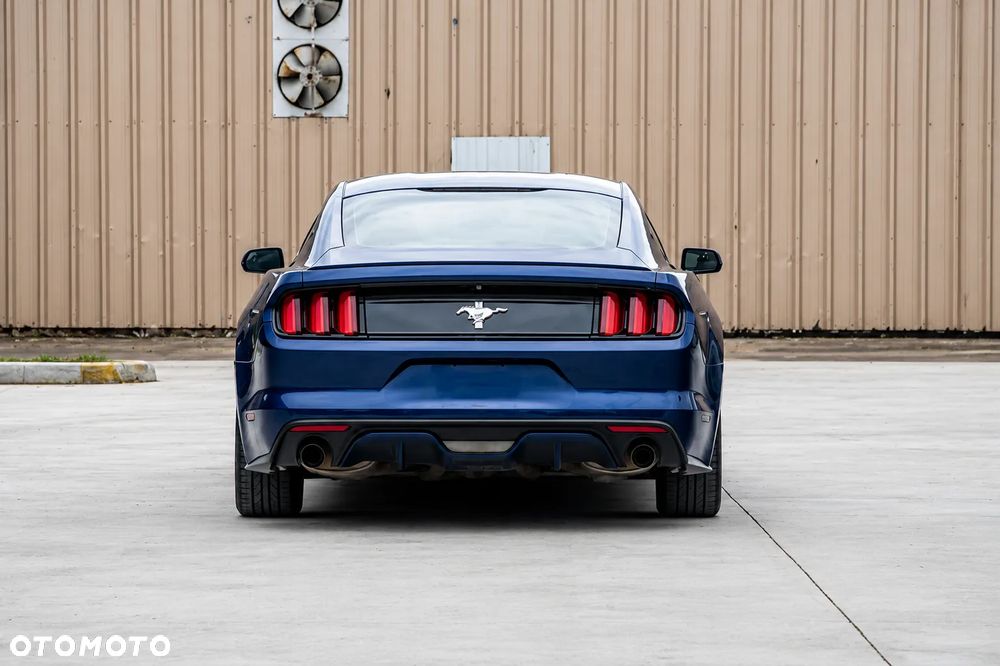Ford Mustang 3.7 V6 - 3
